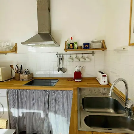 T5 - Cozy Retreat 50m To Garden Escape Apartamento