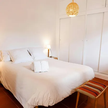 T5 - Cozy Retreat 50m To Garden Escape Apartment